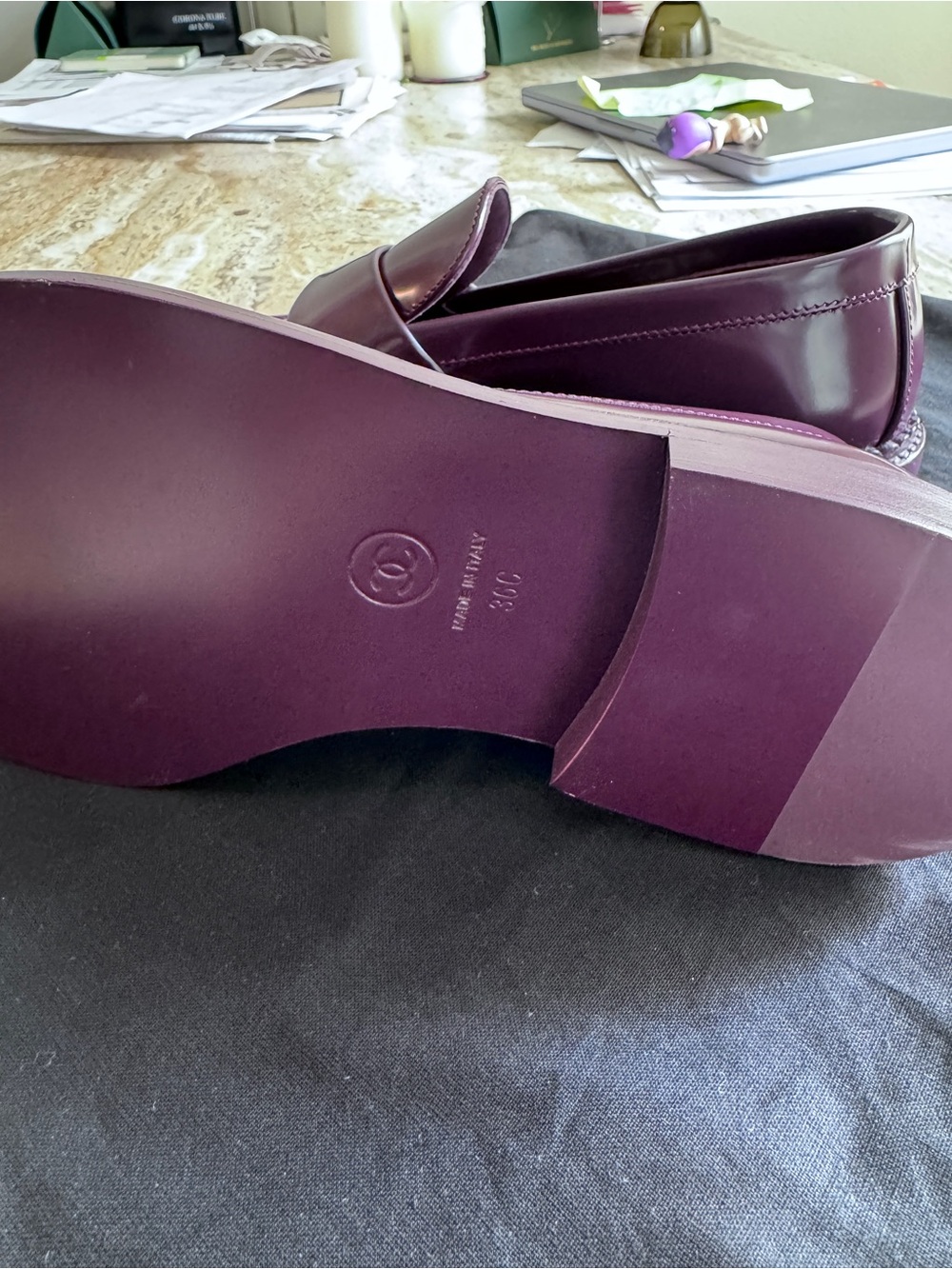 NEW CHANEL Patent Leather Loafers with Gold CC Accent - Picture 4 of 7